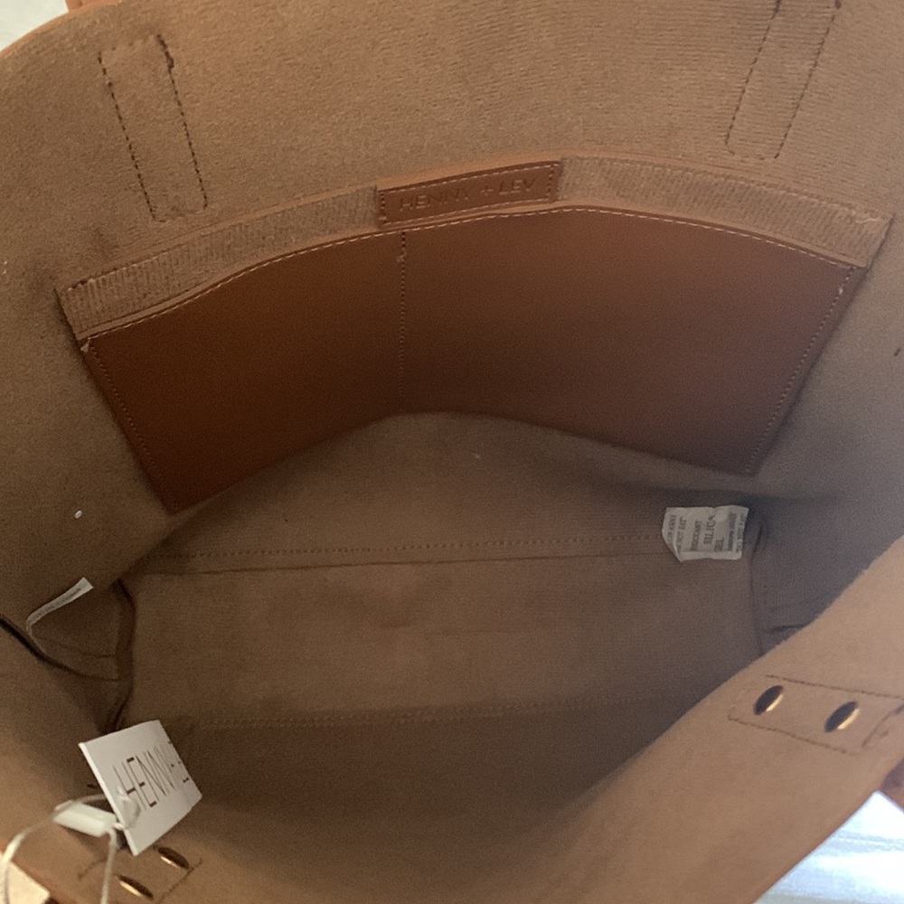 NWT Henny+Lev Brown Vegan Leather 2 in 1 Everyday Tote Bag - Picture 6 of 7